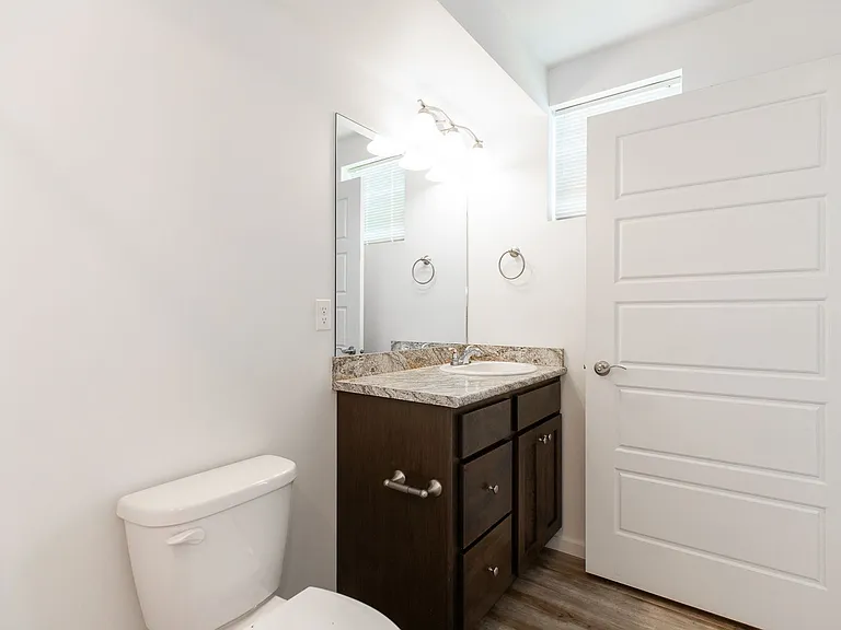 Cottonwood Corner Apartments — Photo 51