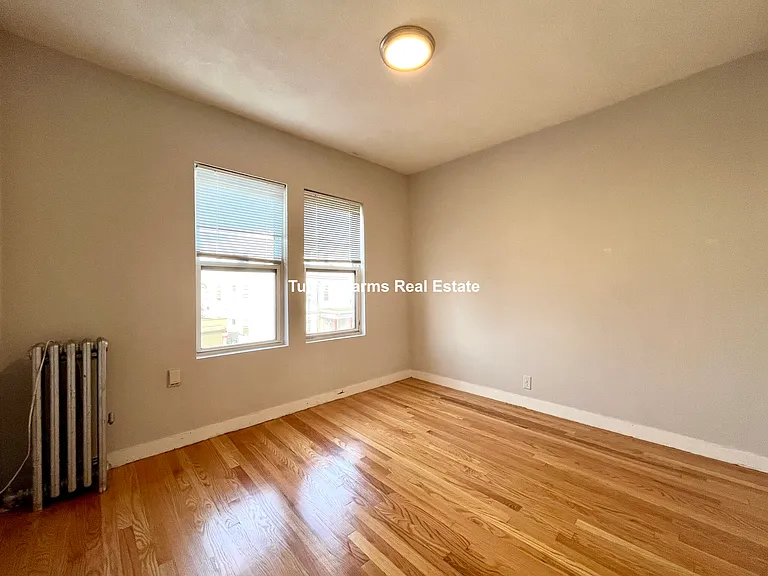 18 Eastman St #A2 — Photo 8