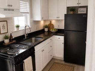 43-45 Summer St APT 1, Haverhill, MA 01830