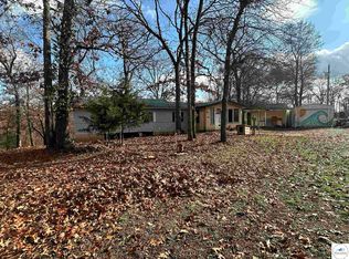 30008 Skyview Dr, Edwards, MO 65326