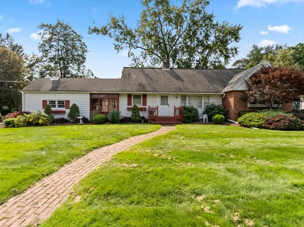 23 Poplar Hill Rd, Binghamton, NY 13901