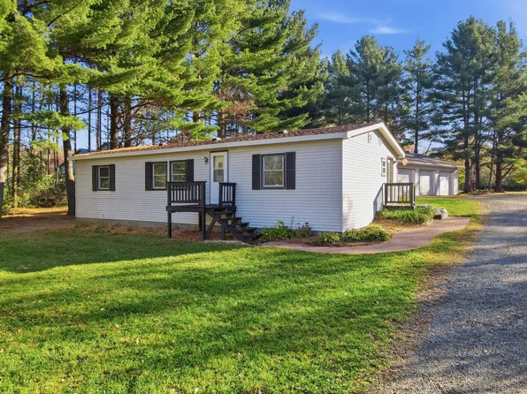798 Horse Lake Lane, Dresser, WI 54009