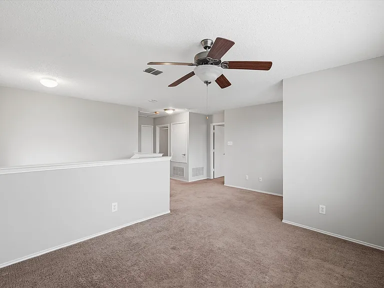 2308 Shadabury Dr — Photo 25