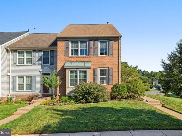 21130 Winding Brook Sq, Ashburn, VA 20147
