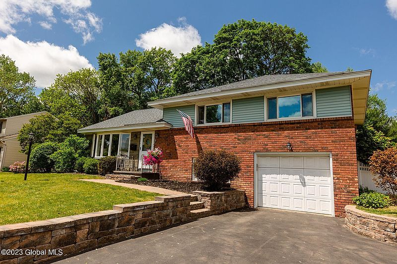 2nd image of 544 Custer Road