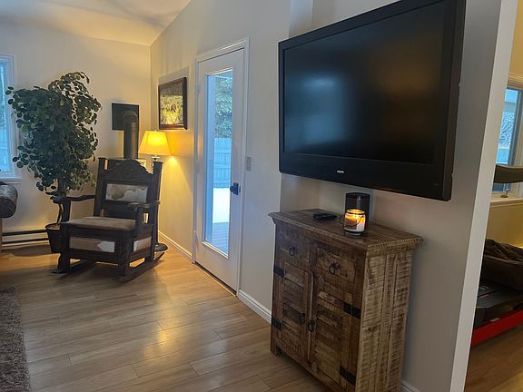 4th image of 2146 Corner Creek Ln