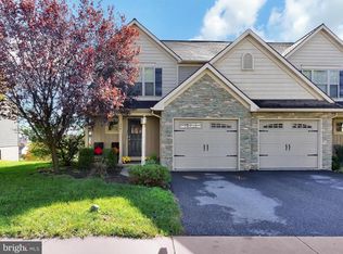 174 Eagle Dr, Ephrata, PA