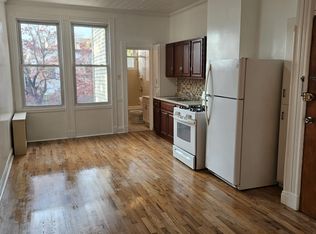 1863 Gates Ave #2L, Ridgewood, NY 11385