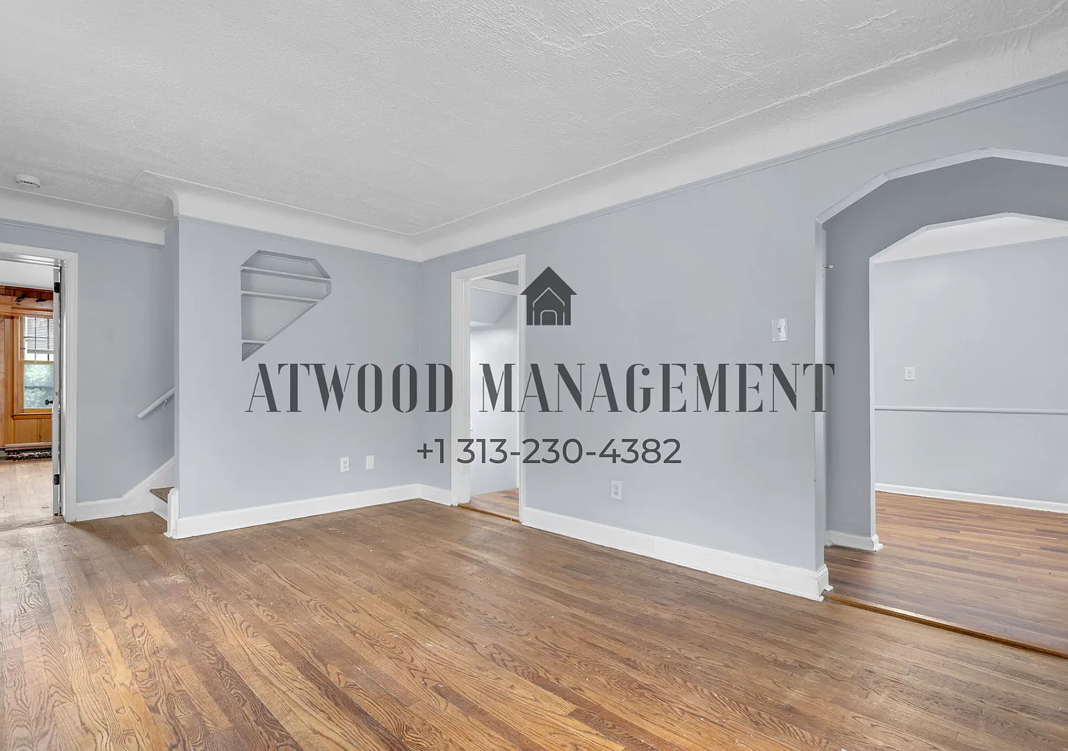 This beautifully updated 3-bedroom, 2-bath single-family home is ready for move-in! — Photo 4