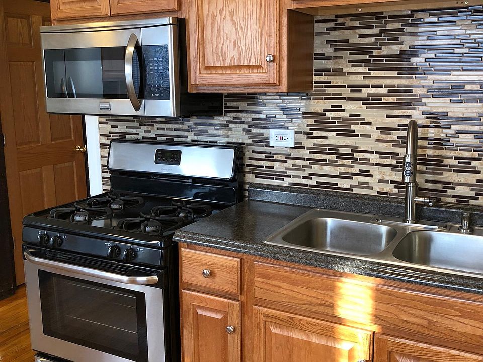 1st image of 4810 W Cortland St #1ST