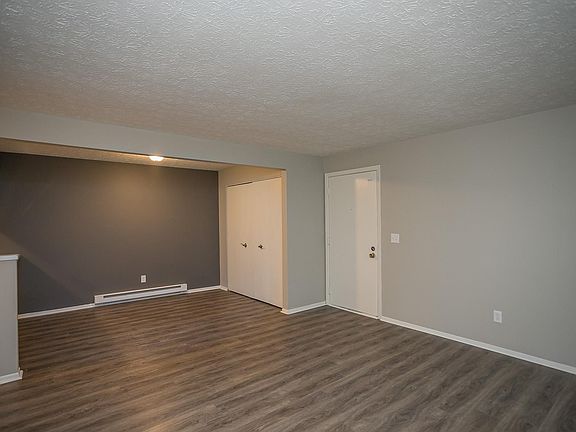 5th image of 230 Brunswick Dr