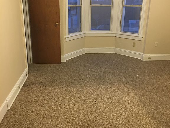 4th image of 2191 Kennedy Blvd #2