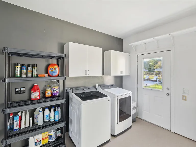 12161 Hill Country Cir #1 — Photo 32