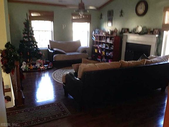 2nd image of 2417 Rockwater Circle
