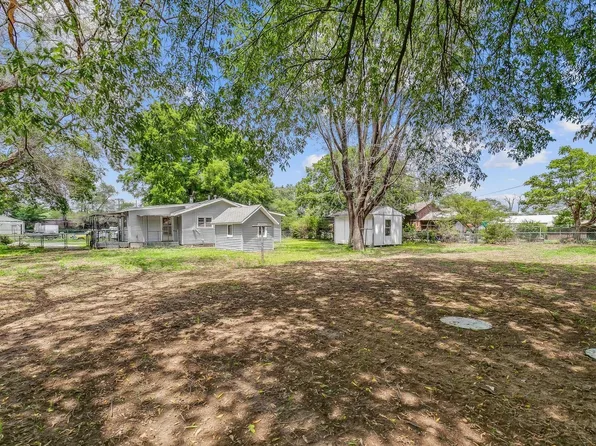 401 E 56th St S, Wichita, KS 67216
