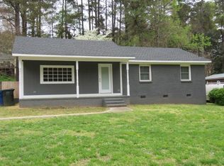 2412 Lawrence Dr, Raleigh, NC 27603