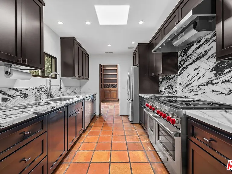 1017 S Gretna Green Way — Photo 8