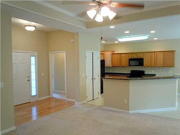 5th image of 6412 Brookmead Cir