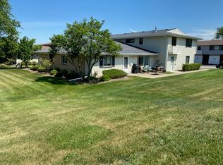 1444 Tonset Ln #64, Schaumburg, IL 60193