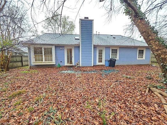 2nd image of 4106 Broadacres Dr