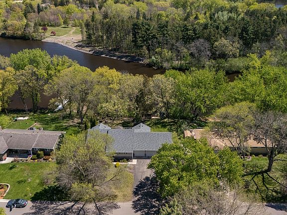 3rd image of 3710 Rum River Dr