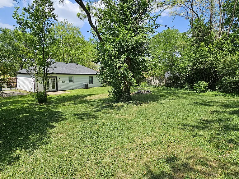 5603 Windy Willow Dr — Photo 43