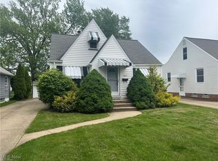 1397 Sunset Rd, Mayfield Heights, OH 44124