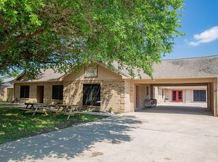 140 Ingram St, Matagorda, TX 77457