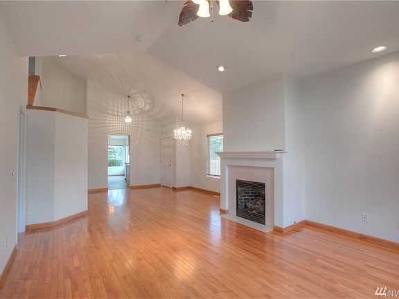 5th image of 6123 Nathan Way SE Unit A