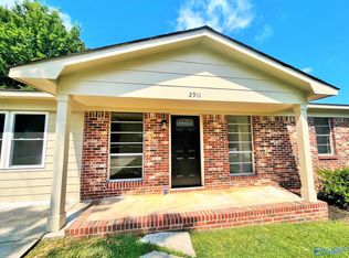 2911 Lynnwood Cir SW, Decatur, AL 35603