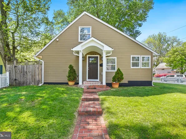 12804 Ardennes Ave, Rockville, MD 20851