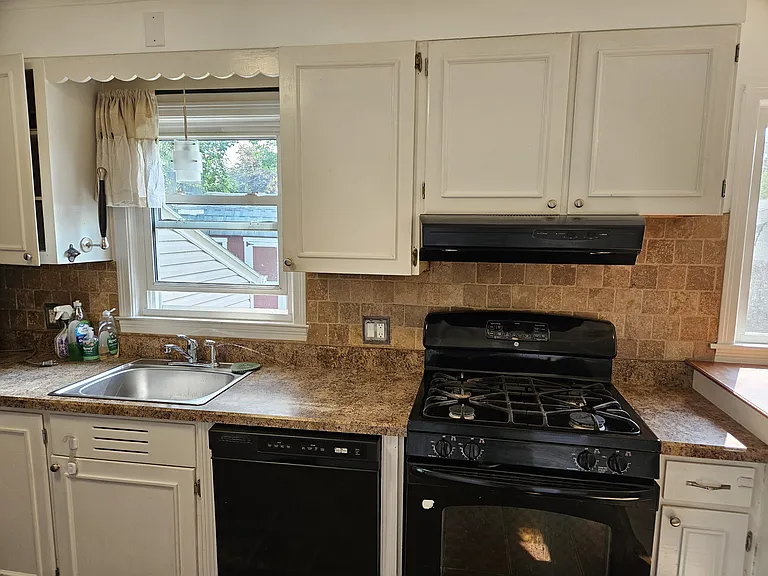 7 Dumbarton Dr — Photo 14