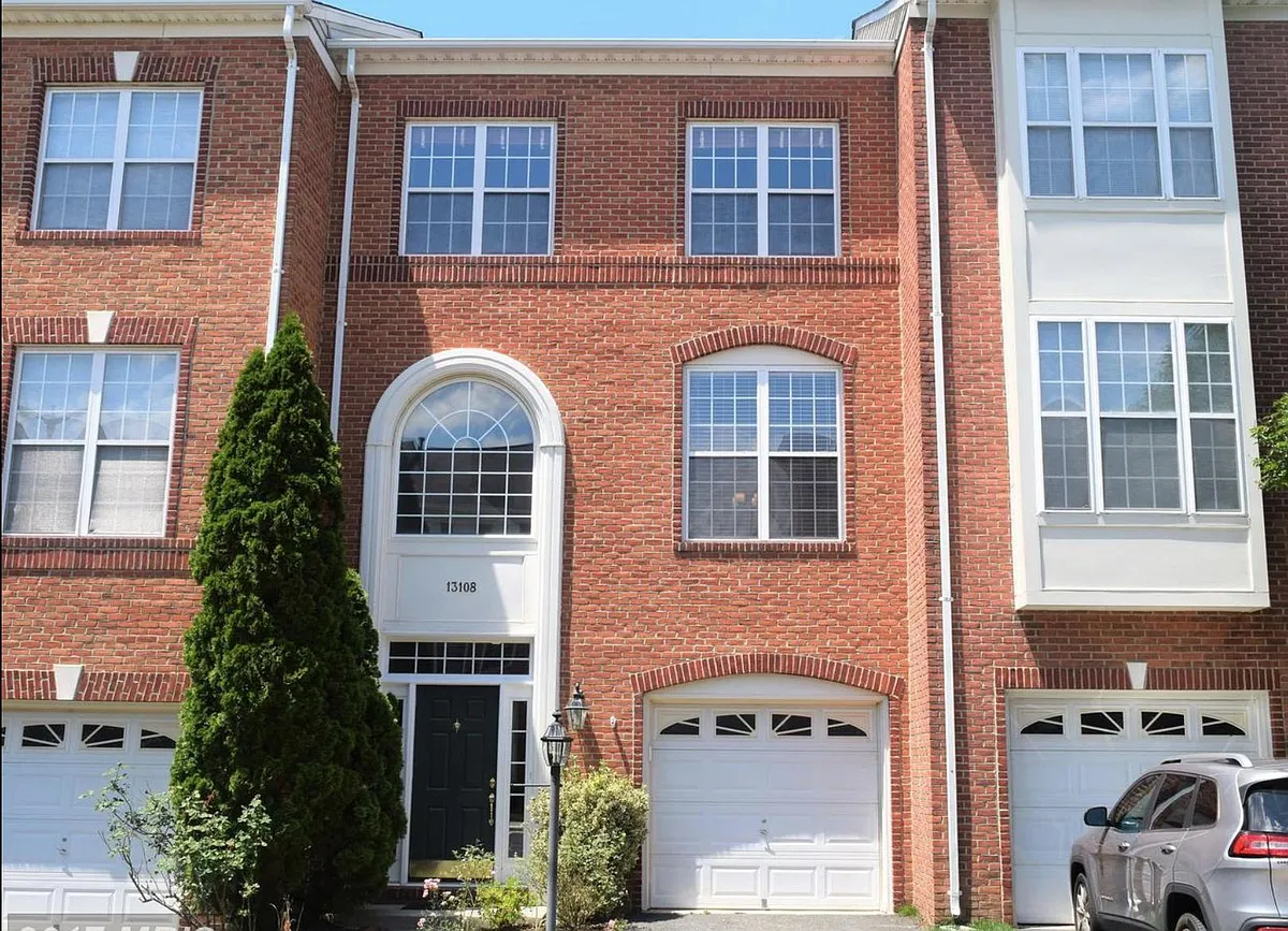 Building Photo - 13108 Park Crescent Cir