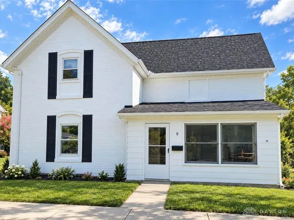 9 W Water St, Versailles, OH 45380