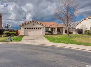 912 Carter St, Folsom, CA 95630