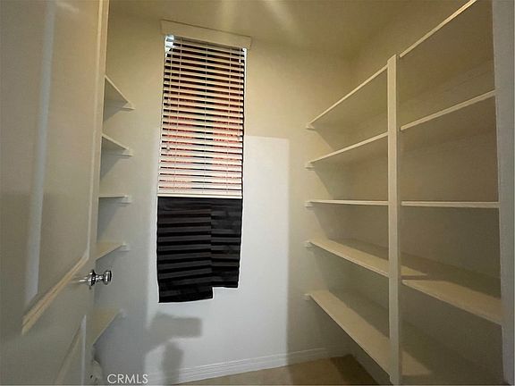 5th image of 808 S Gladys Ave