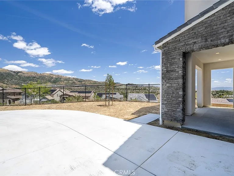 21204 Currant Ct — Photo 11