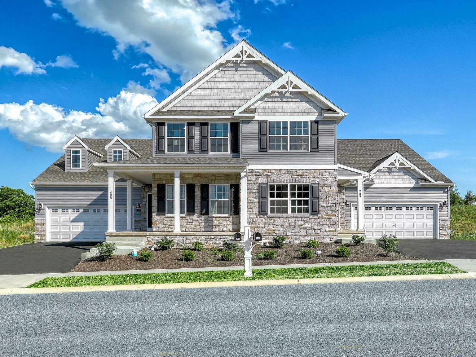 Somerford at Stoner Farm Carriage Homes by Keystone Custom Homes in