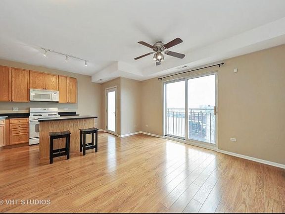2nd image of 2720 W Cortland St APT 208