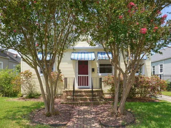 504 Ridgelake Dr, Metairie, LA 70001