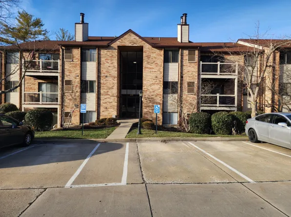 44 Woodland Hills Dr Suite 10, Southgate, KY 41071