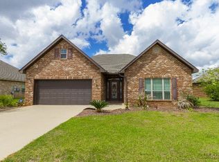 334 Thornhill Cir, Gulf Shores, AL 36542