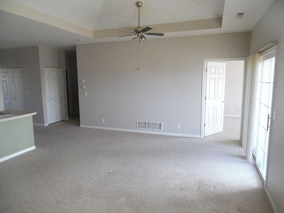 4th image of 1735 White Oak Trl #13-C1