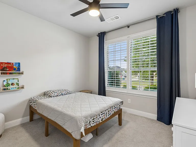 7909 Bonham Cv — Photo 27