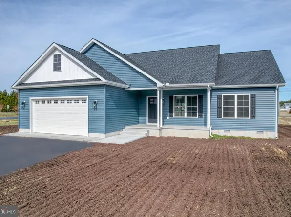 24648 Hollytree Cir, Georgetown, DE 19947