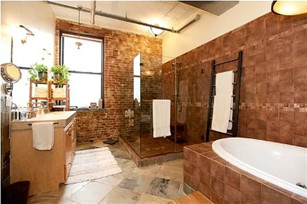 Sold by Knecht Properties | media 18