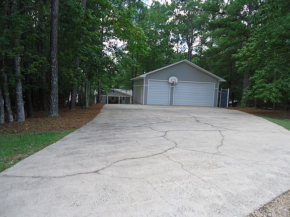 3rd image of 111 N River Place Ct