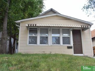 2708 G St, Omaha, NE 68107