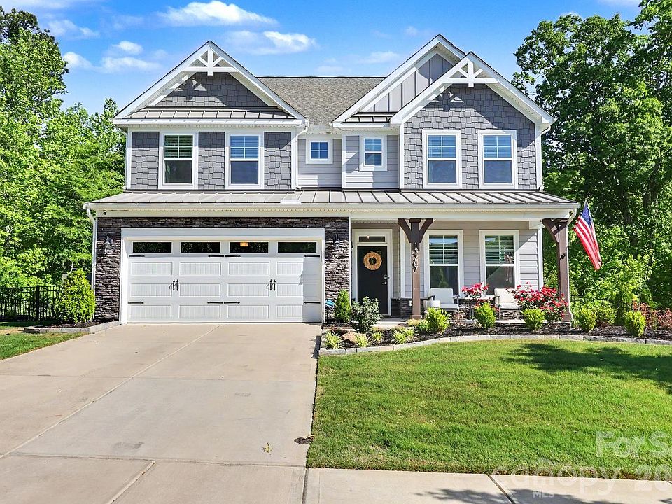 1st image of 13207 Fiore Pl