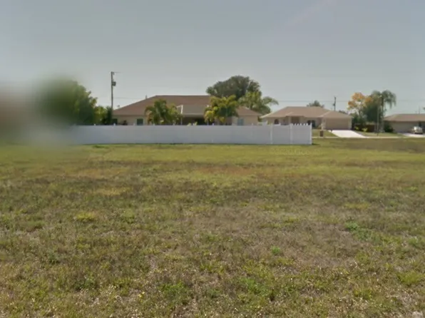 1304 Nelson Rd N, Cape Coral, FL 33993
